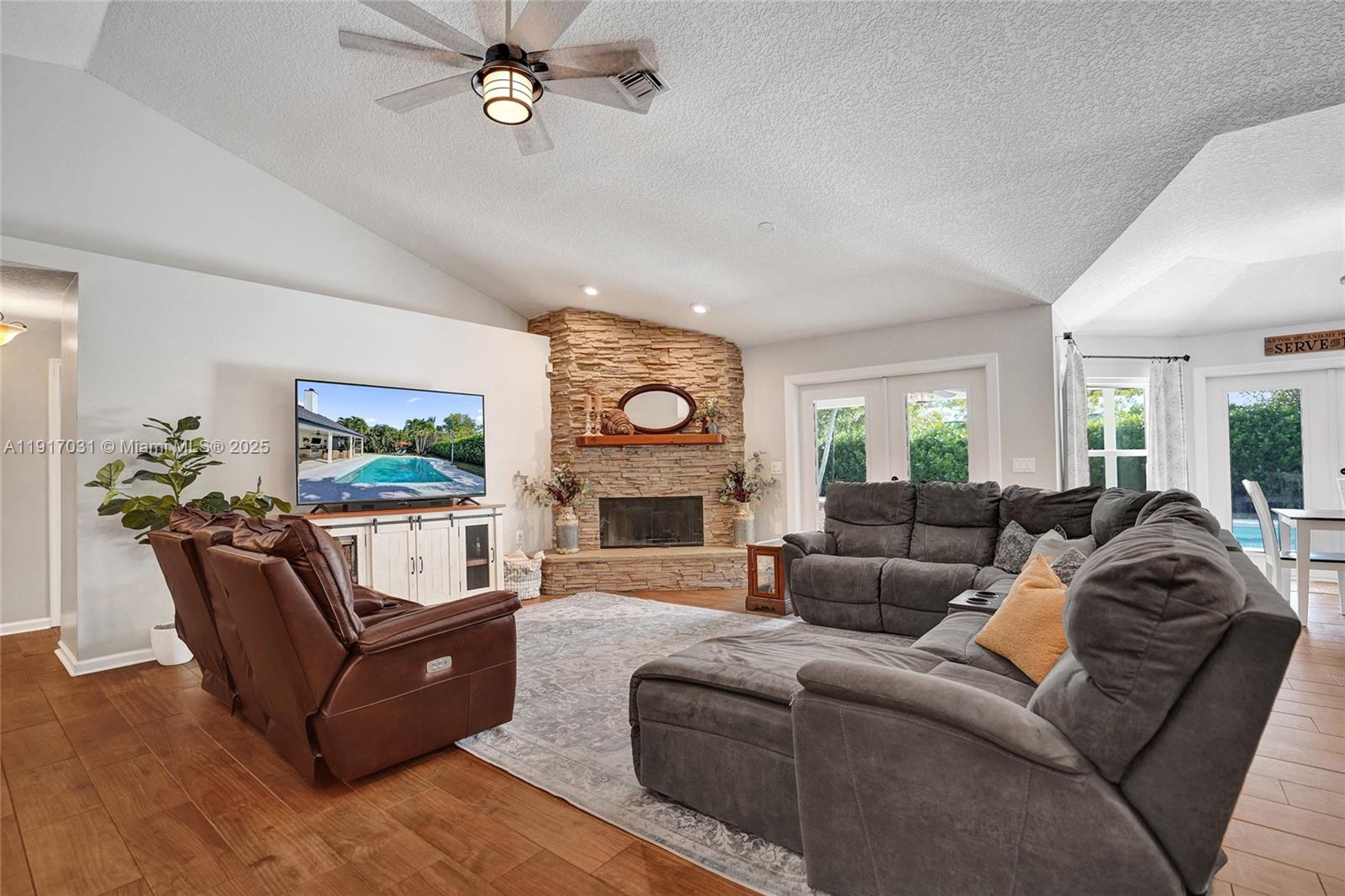 The Acreage - Residential