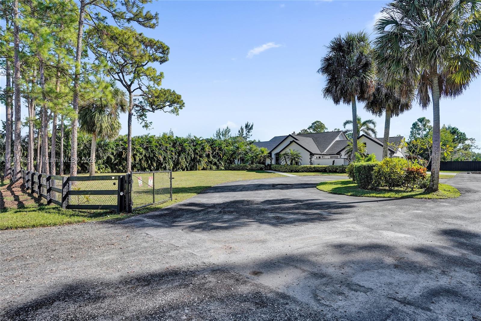 The Acreage - Residential