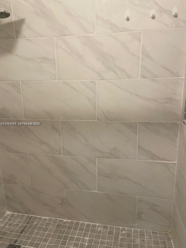 GRAND VISTA CONDO - Residential