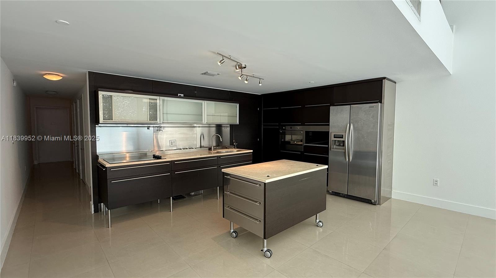 TERRA BEACHSIDE CONDO - Residential