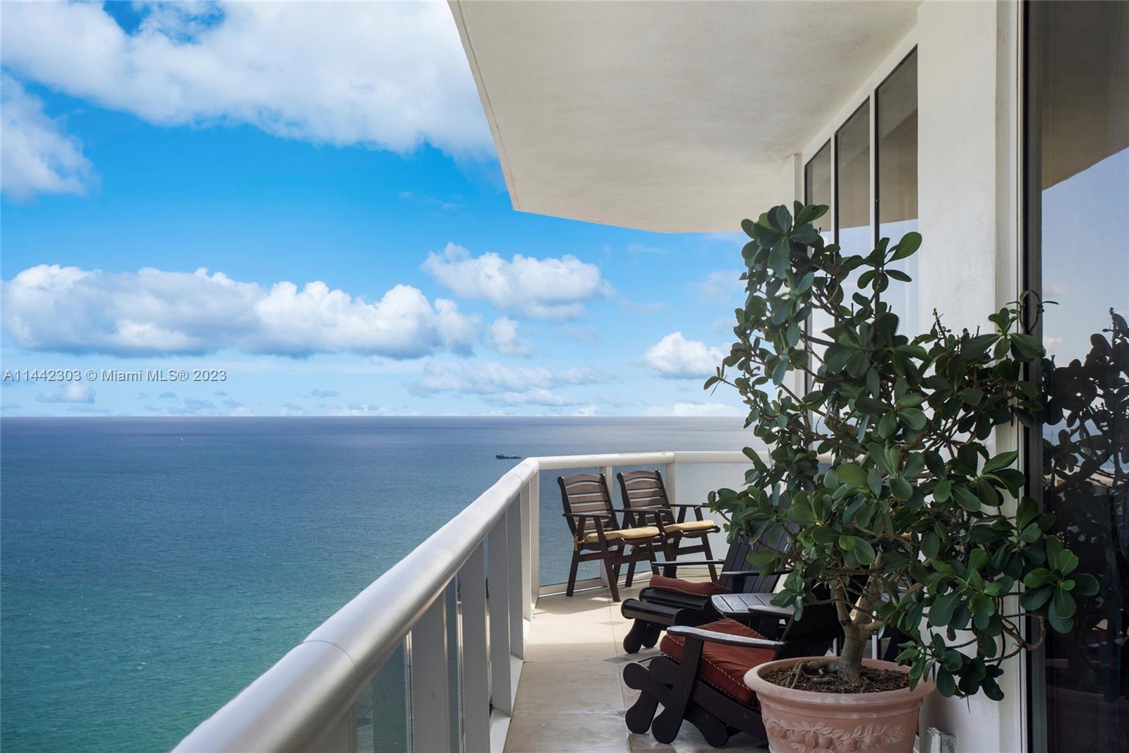 BLUE DIAMOND CONDO - Residential