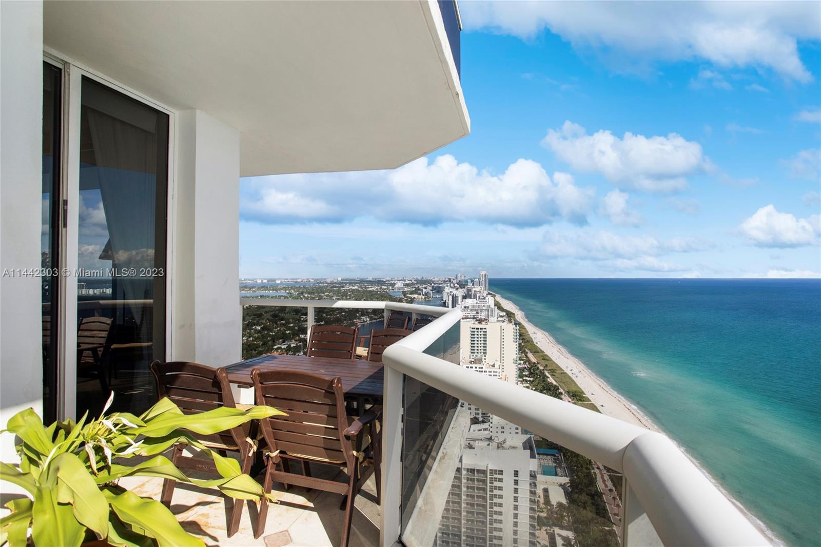 BLUE DIAMOND CONDO - Residential