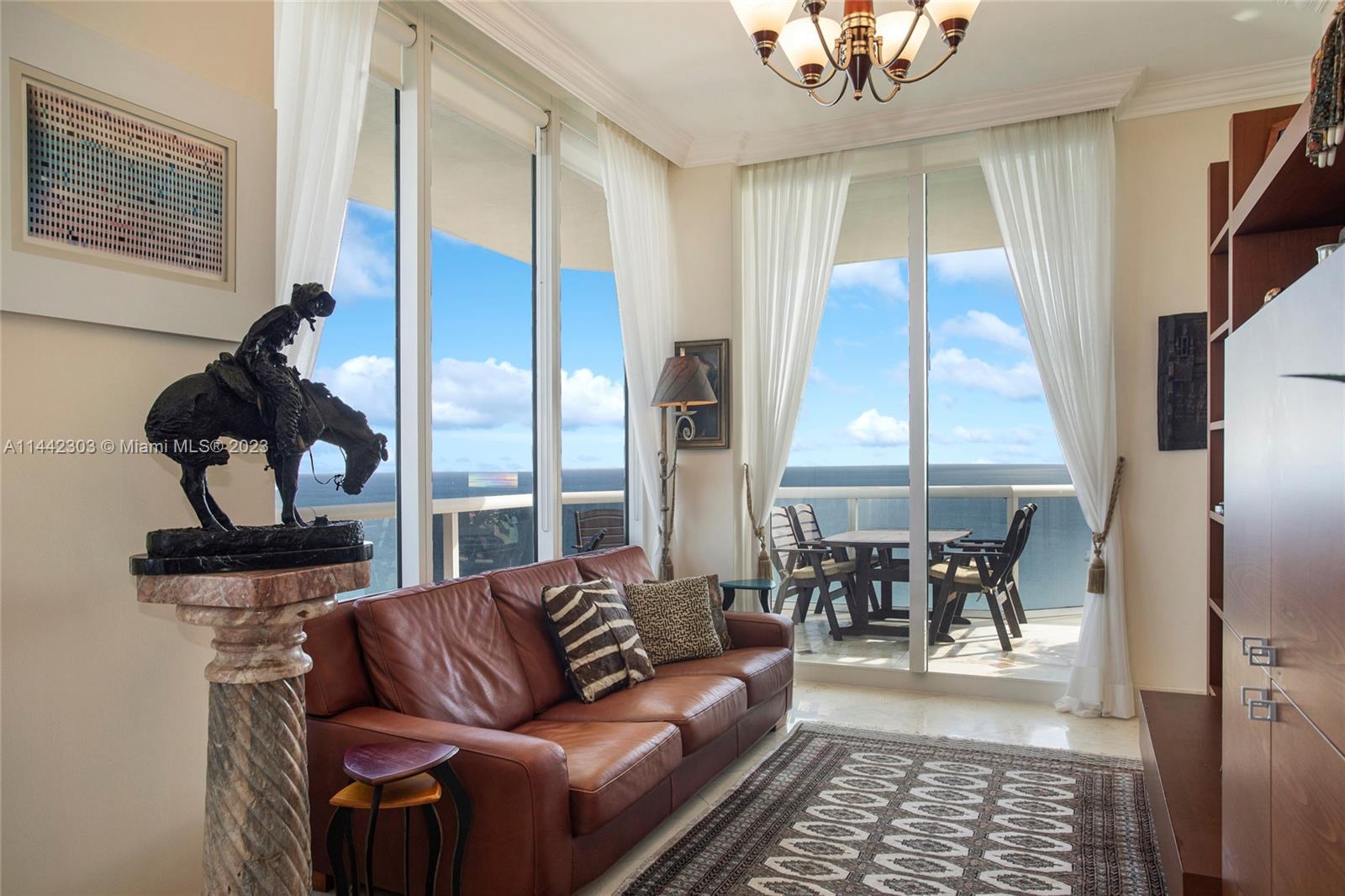 BLUE DIAMOND CONDO - Residential