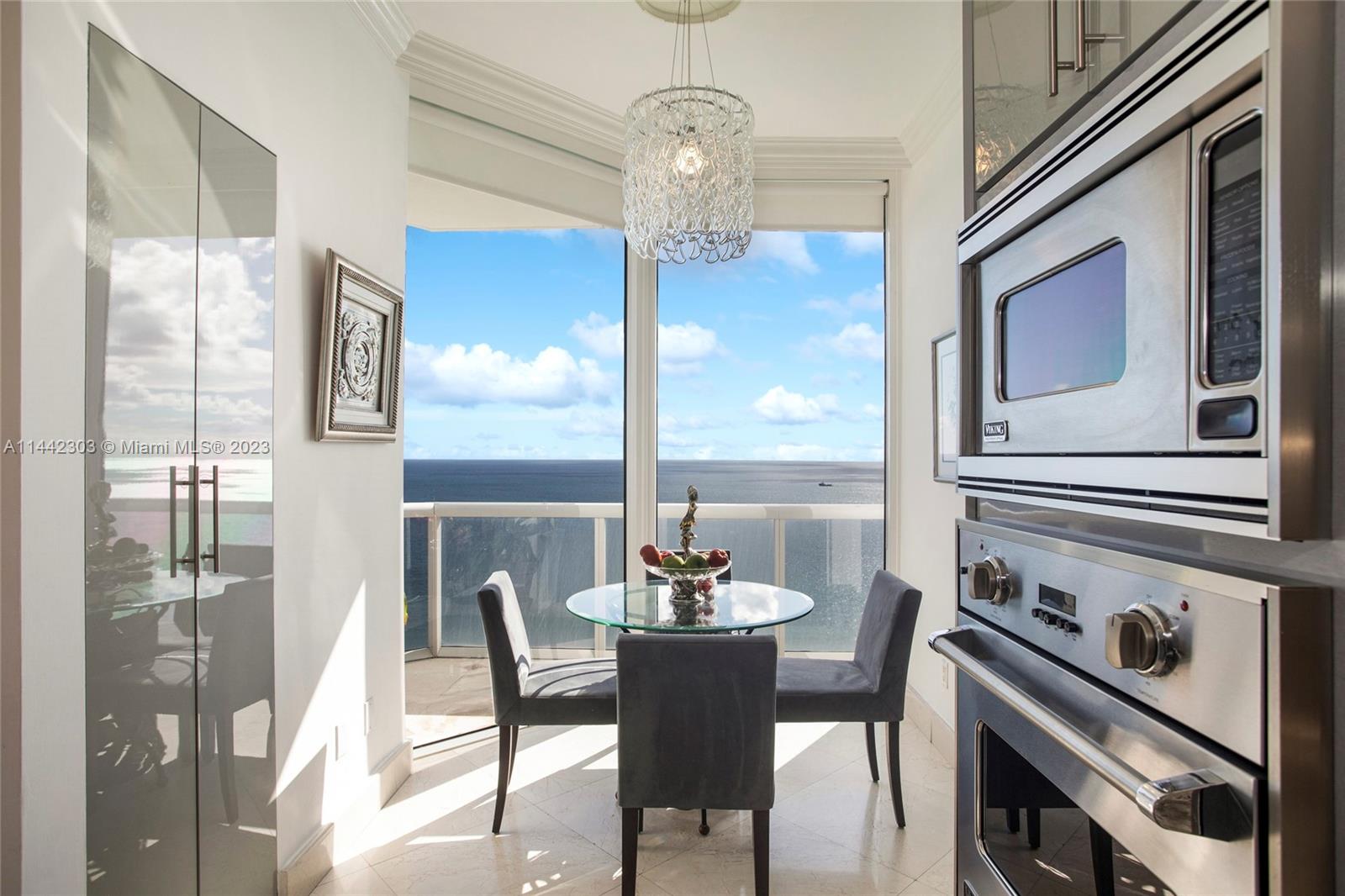 BLUE DIAMOND CONDO - Residential