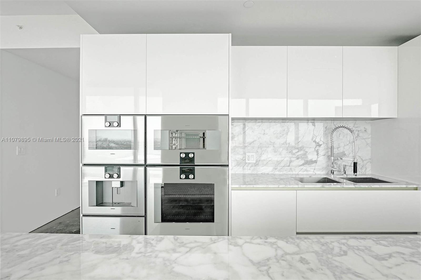 OCEANA BAL HARBOUR CONDO - Residential