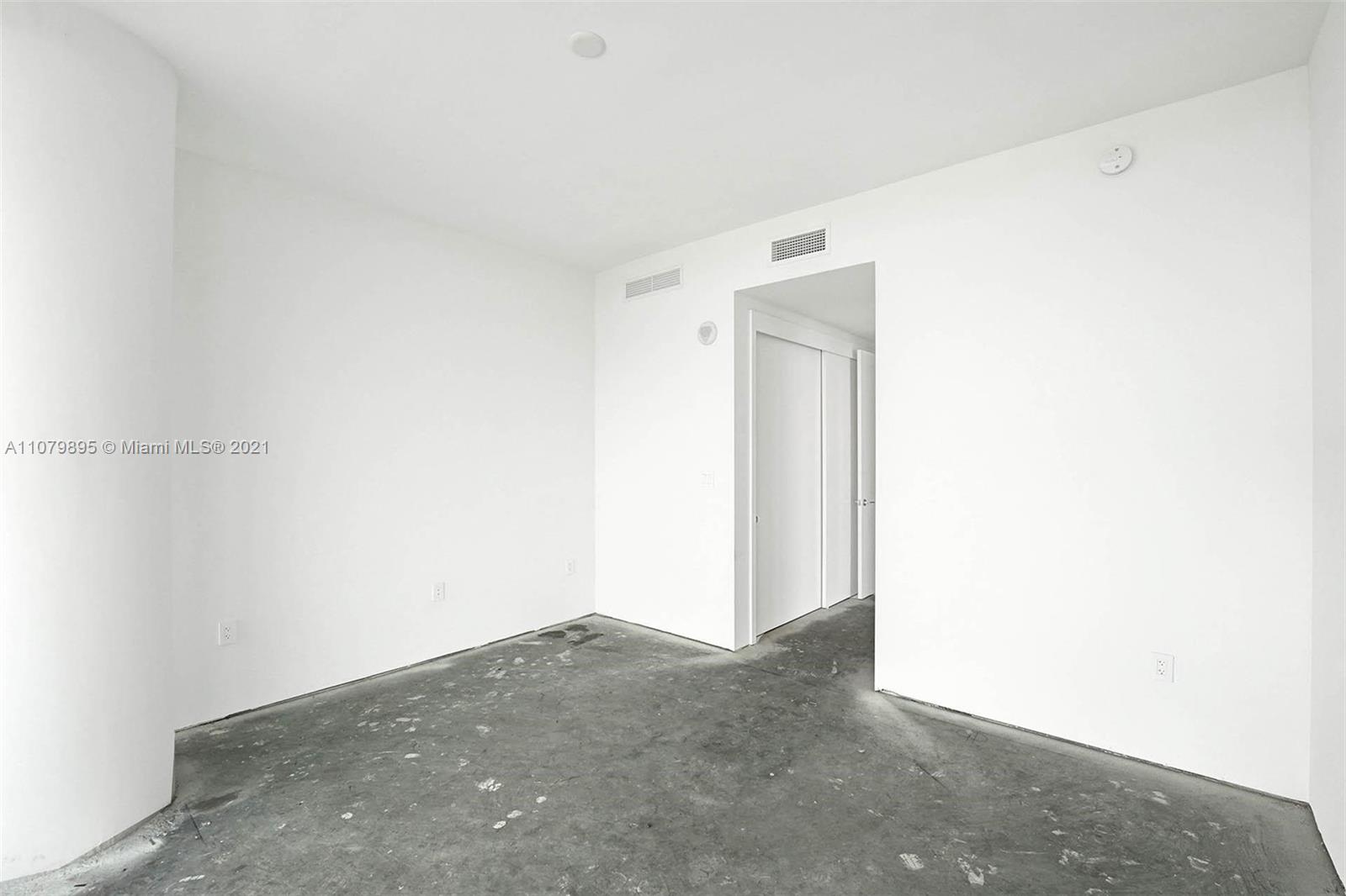 OCEANA BAL HARBOUR CONDO - Residential