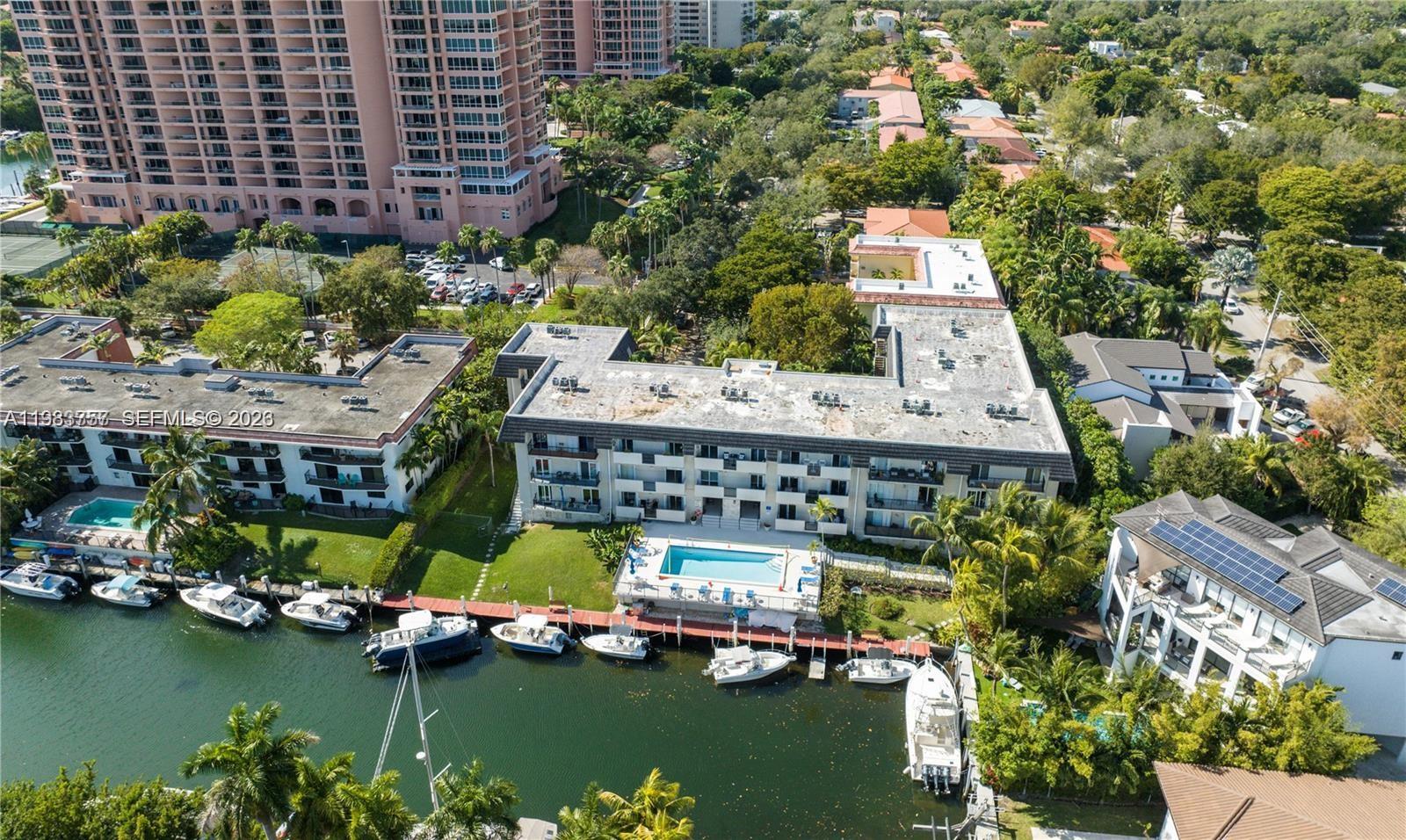 ADMIRAL FARRAGUT CONDO - Residential
