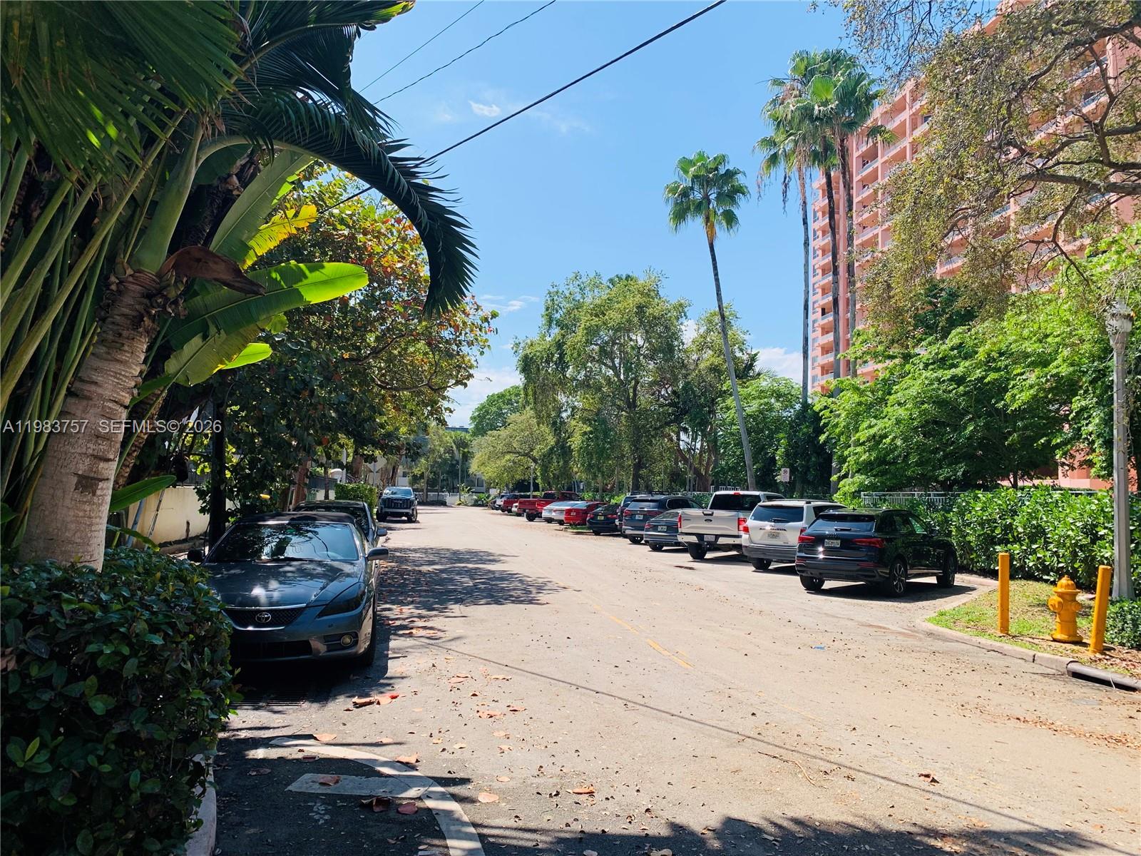 ADMIRAL FARRAGUT CONDO - Residential