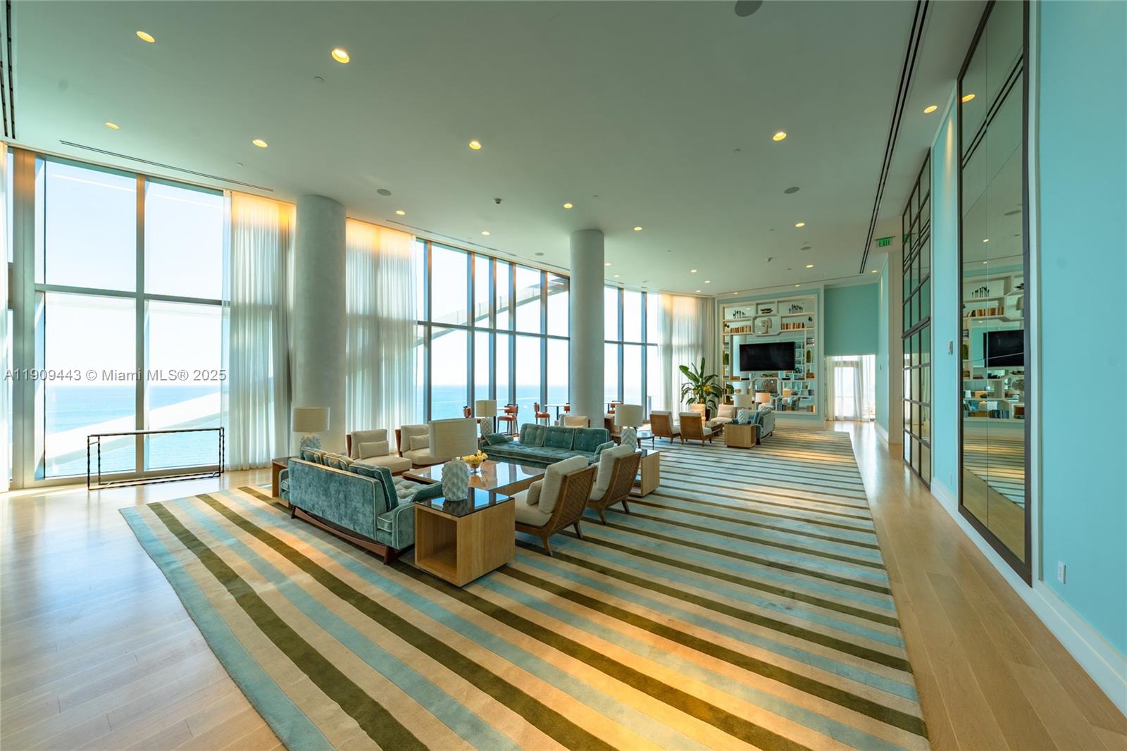 15701 COLLINS CONDO - Residential Lease