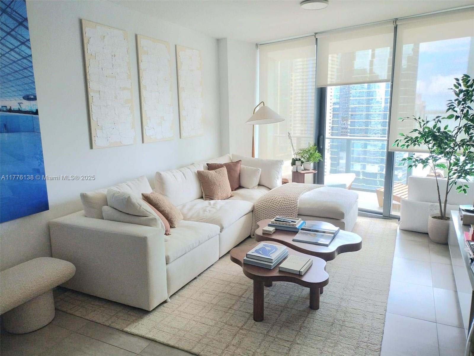 1300 S Miami Ave 2004, Miami, Broward County, Florida - 1 Bedrooms  
1 Bathrooms - 