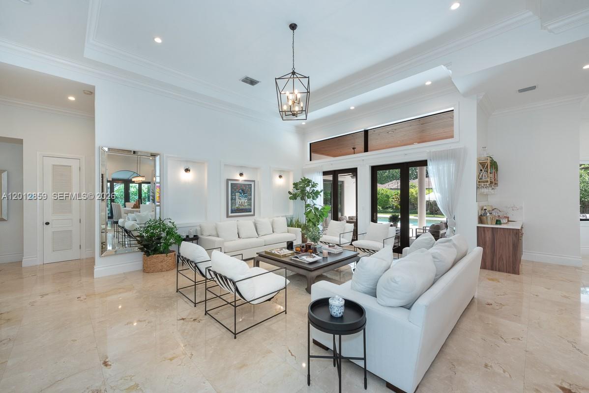 OAK RIDGE FALLS THIRD ADD - Residential