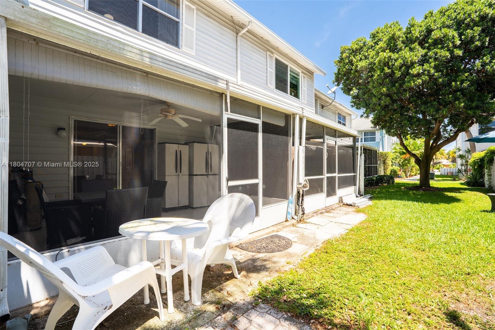 SUN HARBOUR - Residential