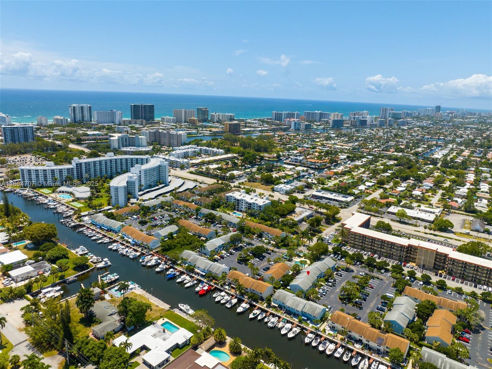 SUN HARBOUR - Residential