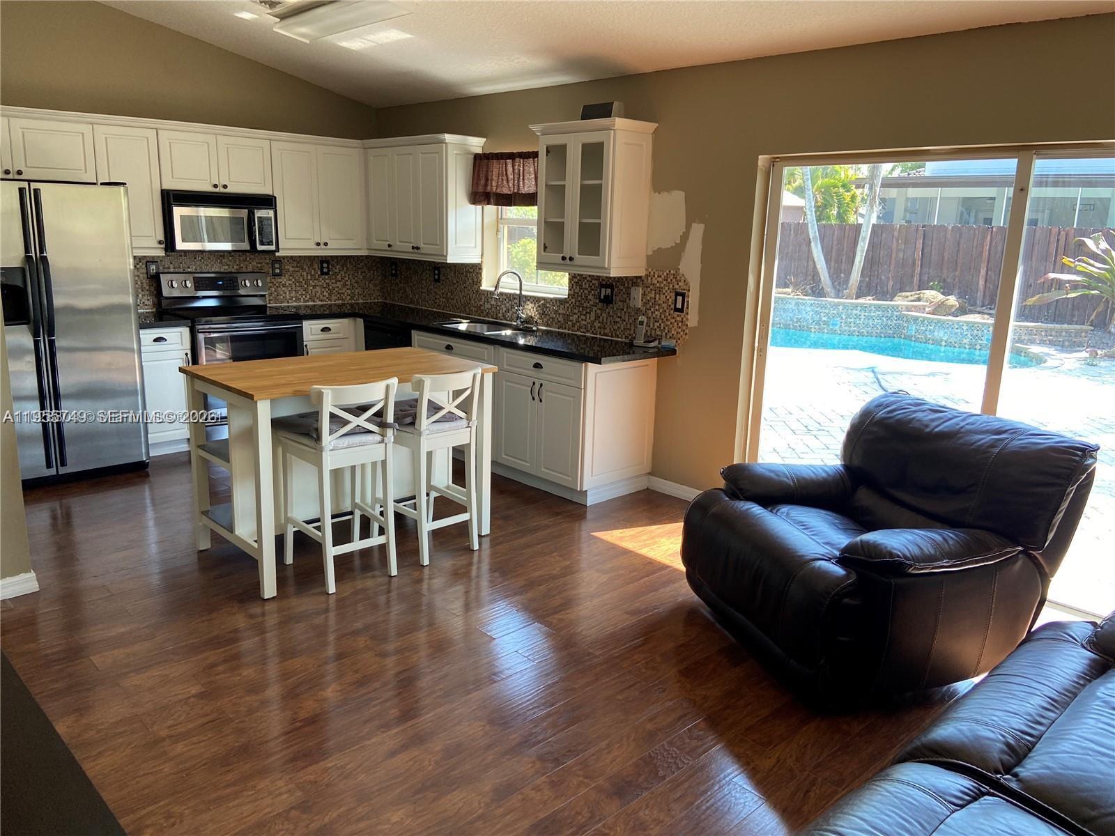 QUIRCH SUB - Residential