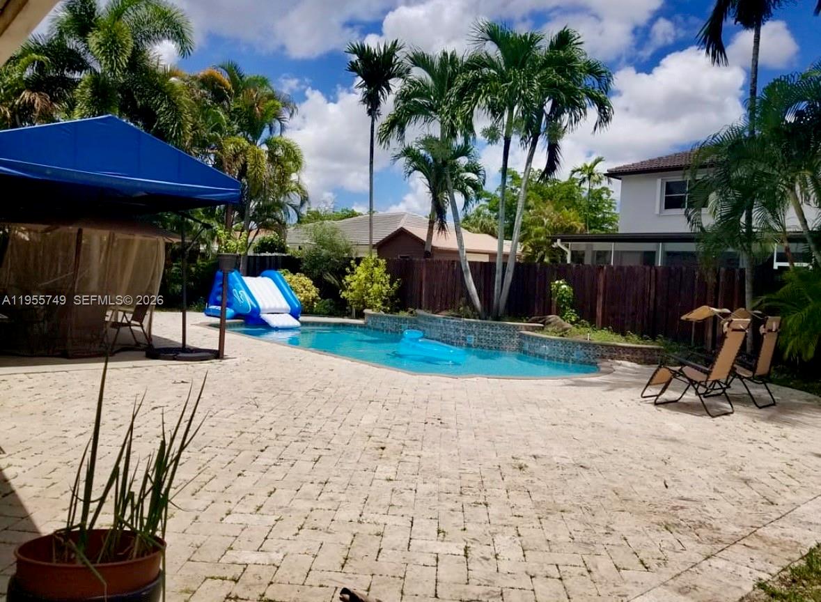 QUIRCH SUB - Residential