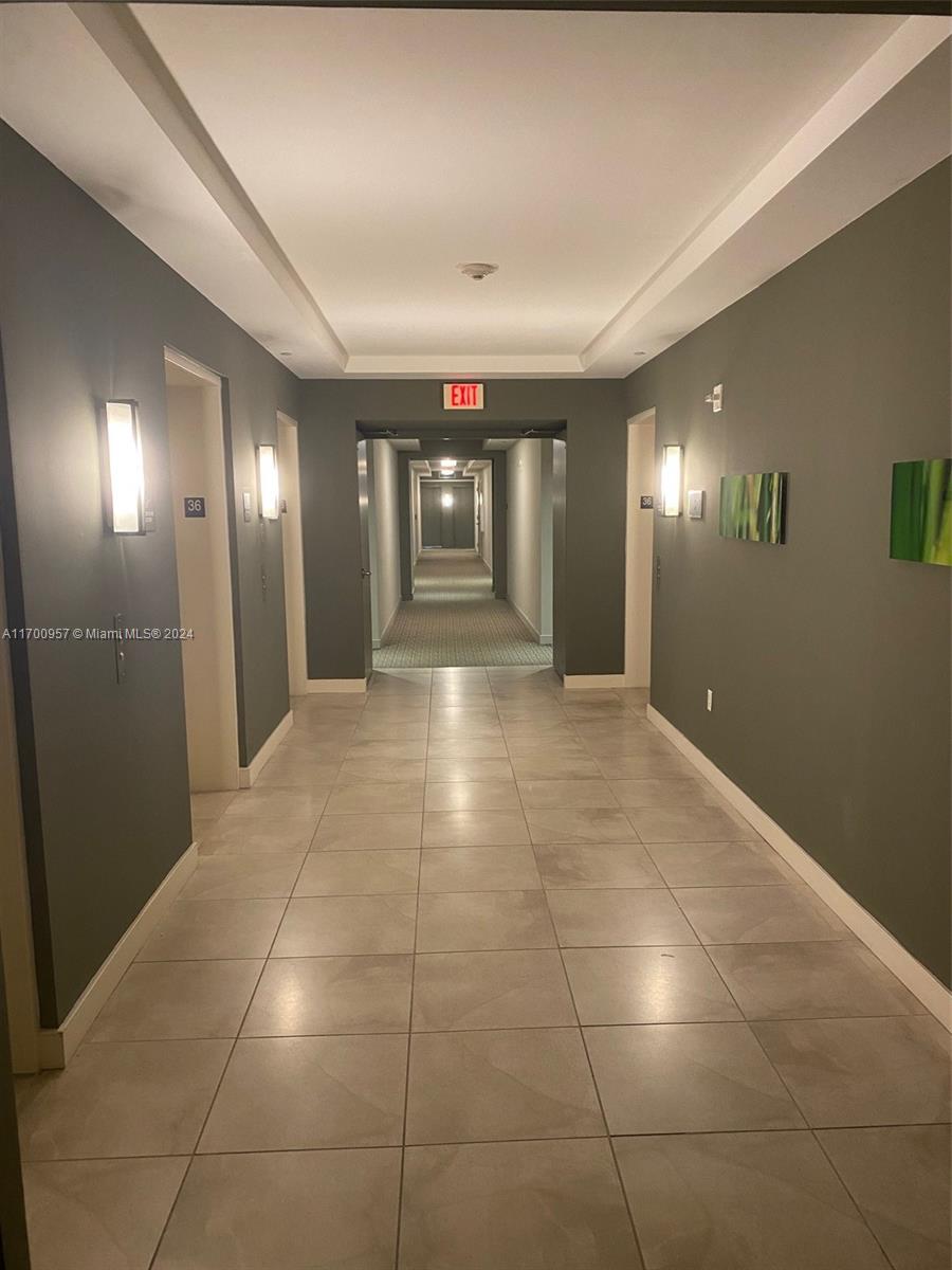 THE PLAZA 901 BRICKELL CO - Residential