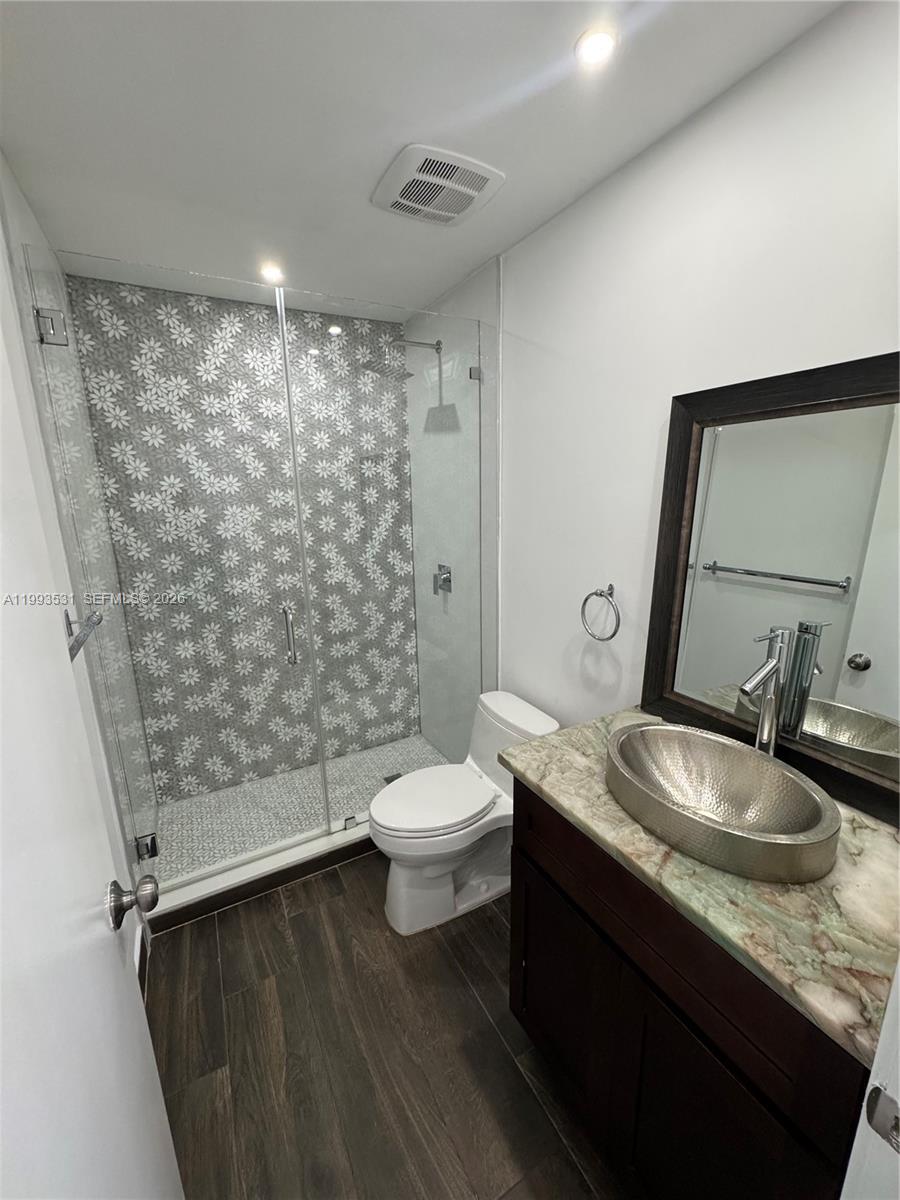 PATIO HOMES OF DORAL PINE - Residential Lease