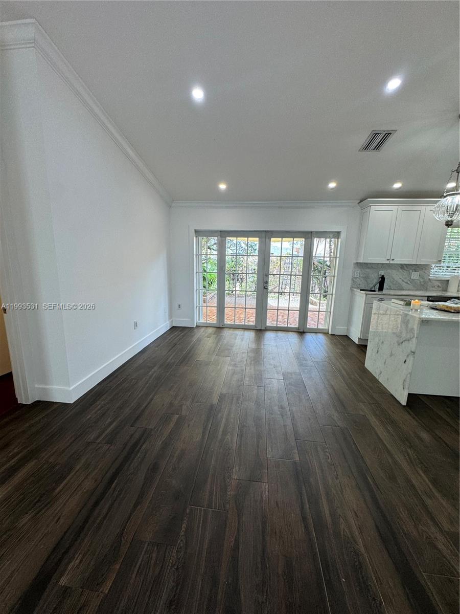 PATIO HOMES OF DORAL PINE - Residential Lease