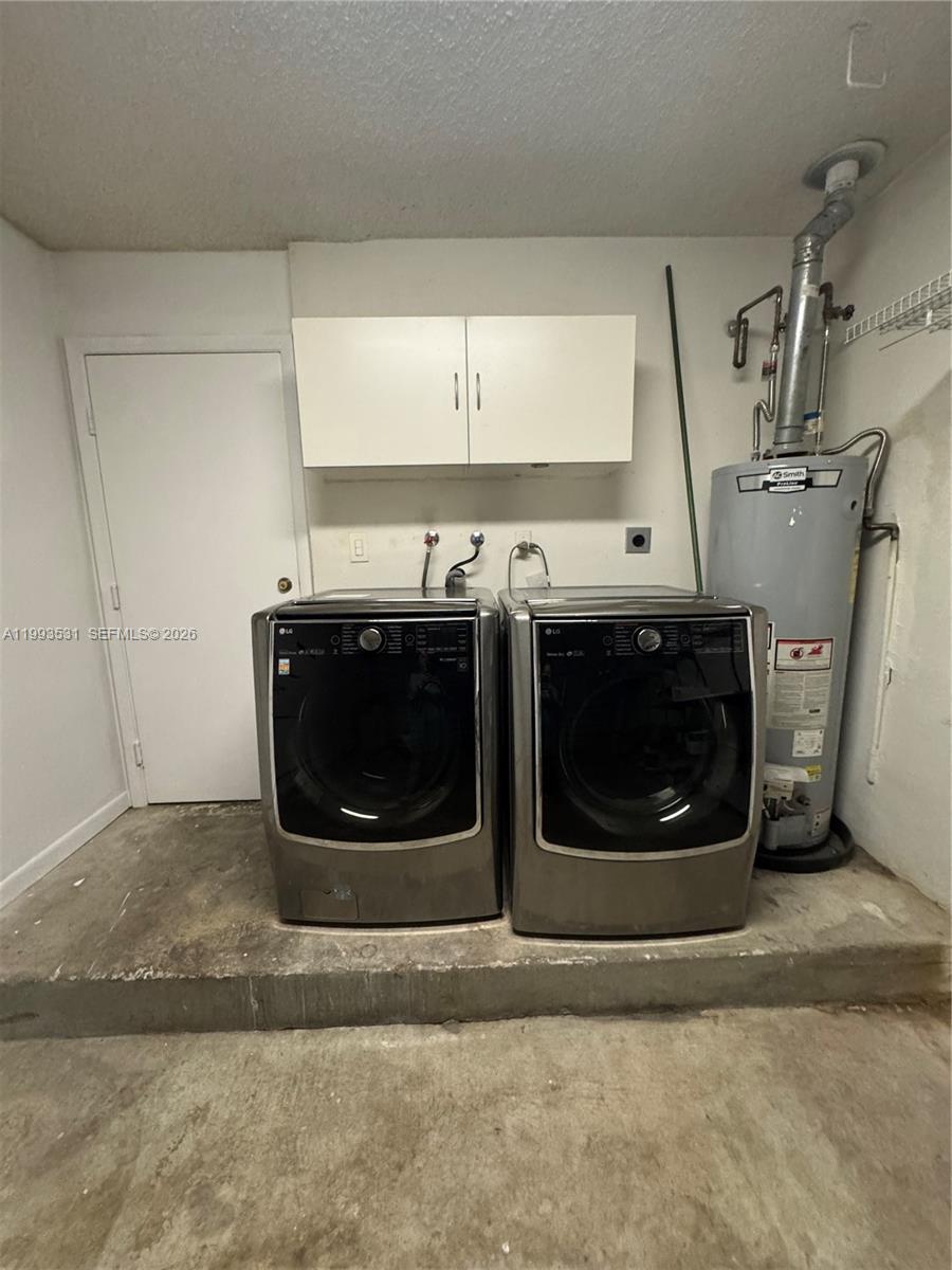 PATIO HOMES OF DORAL PINE - Residential Lease