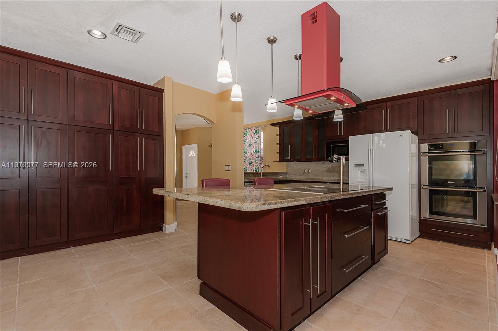 REGENCY - Residential