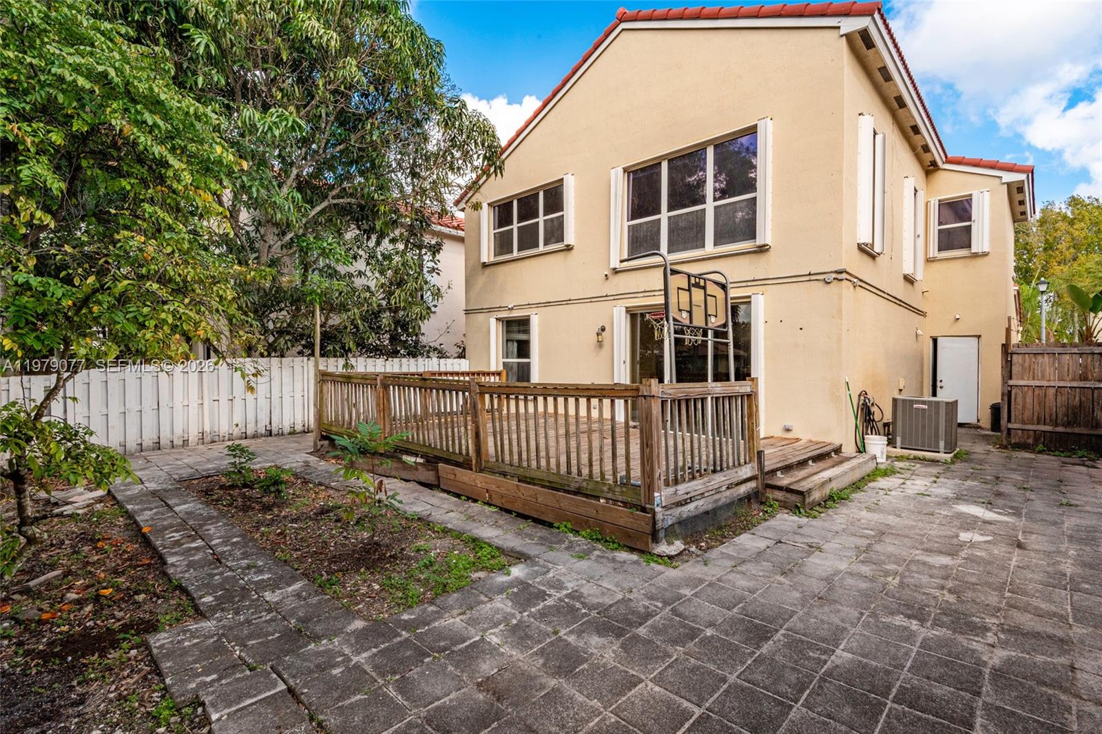 REGENCY - Residential