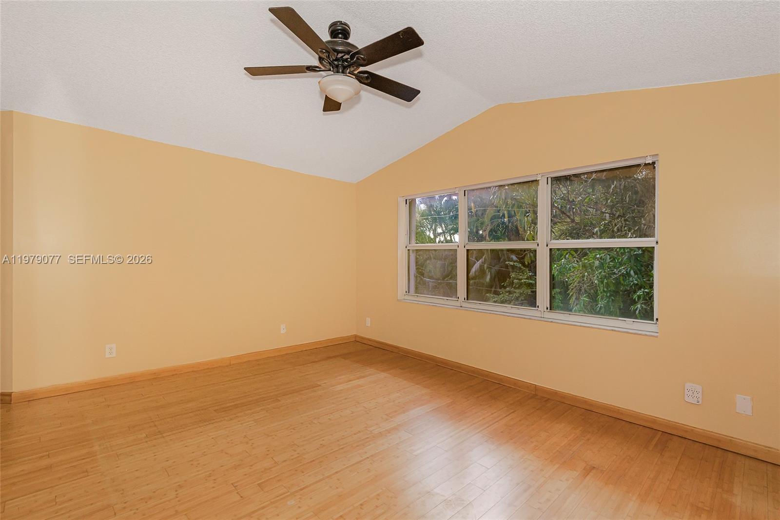 REGENCY - Residential