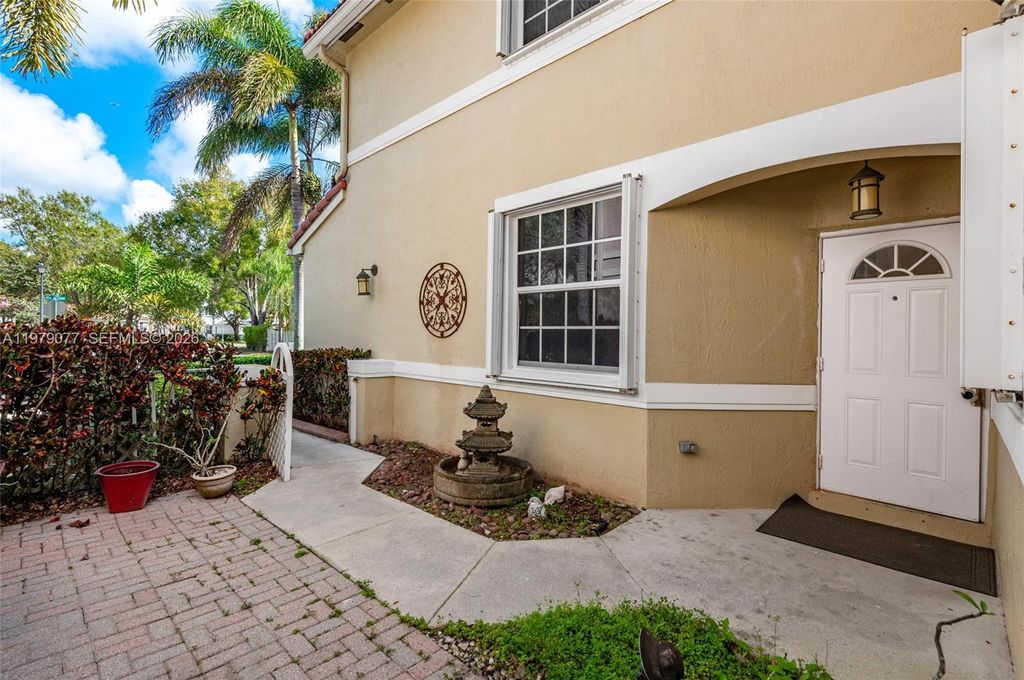 Photo of 15048 SW 51st St, Davie, FL 33331 (MLS # A11979077)