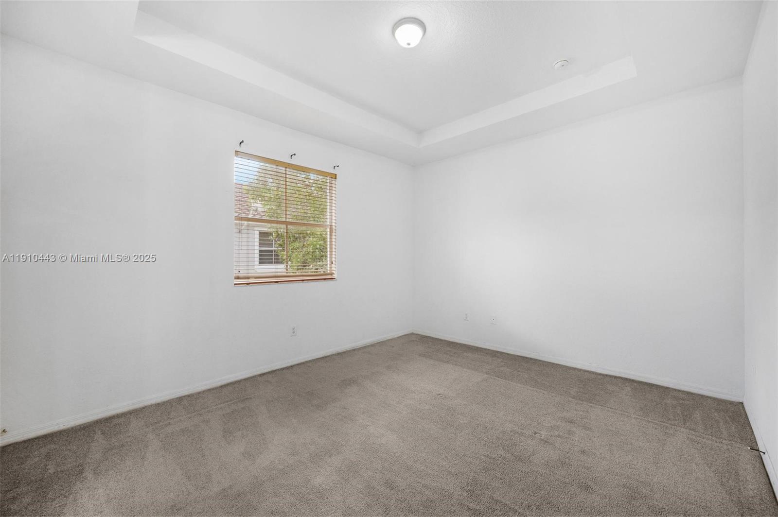 LAS TERRAZAS AT VIZCAYA C - Residential