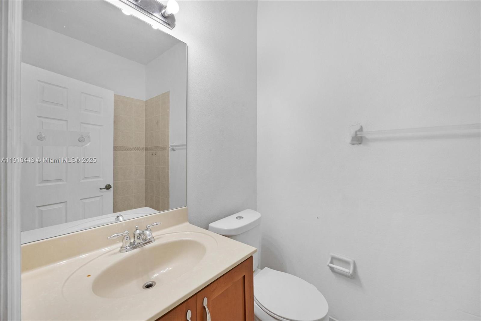 LAS TERRAZAS AT VIZCAYA C - Residential