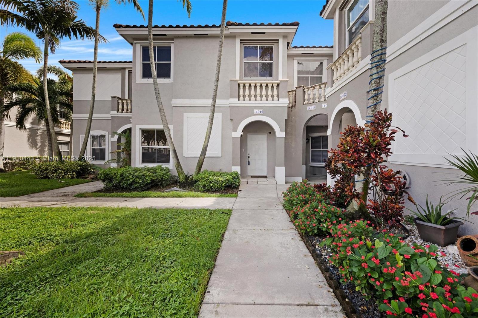 LAS TERRAZAS AT VIZCAYA C - Residential