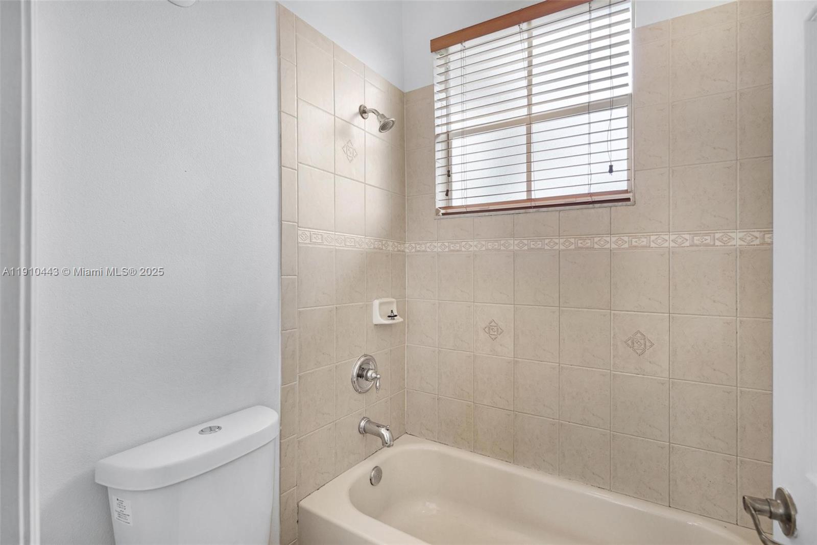 LAS TERRAZAS AT VIZCAYA C - Residential