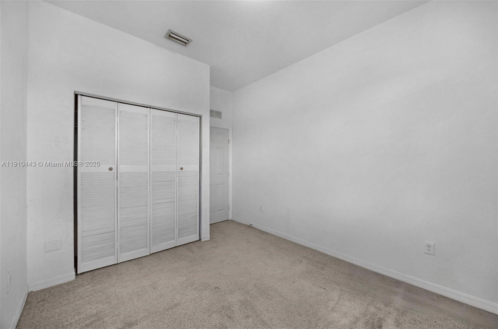 LAS TERRAZAS AT VIZCAYA C - Residential