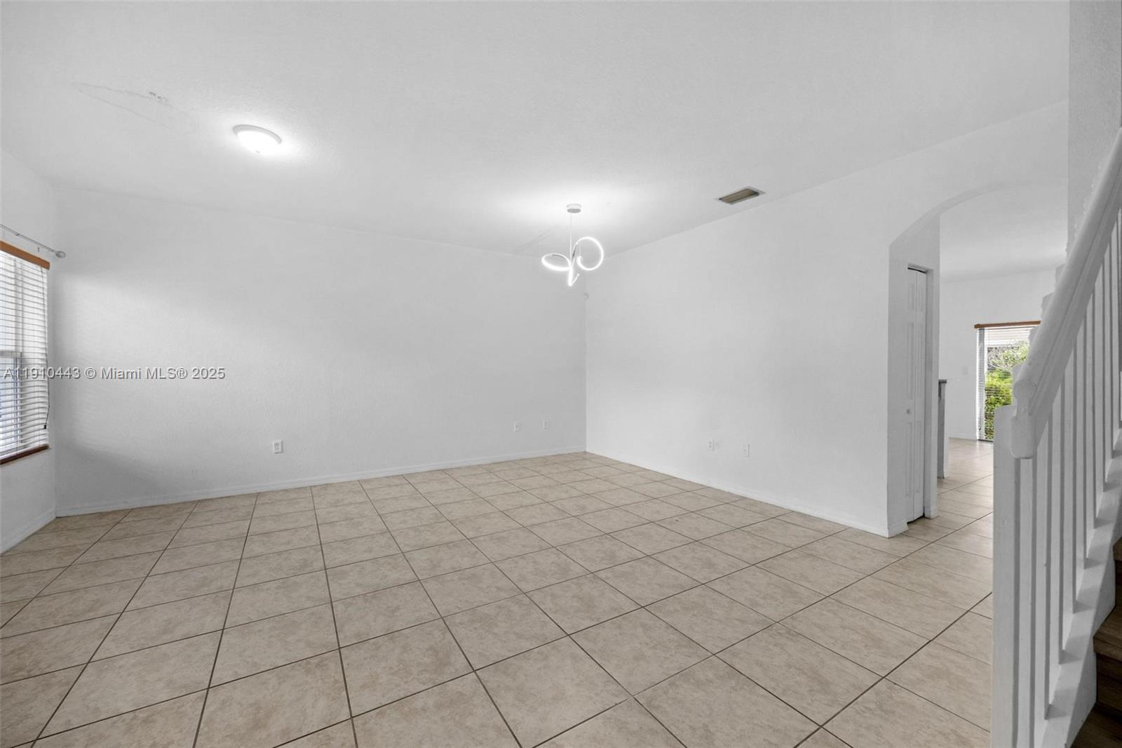 LAS TERRAZAS AT VIZCAYA C - Residential