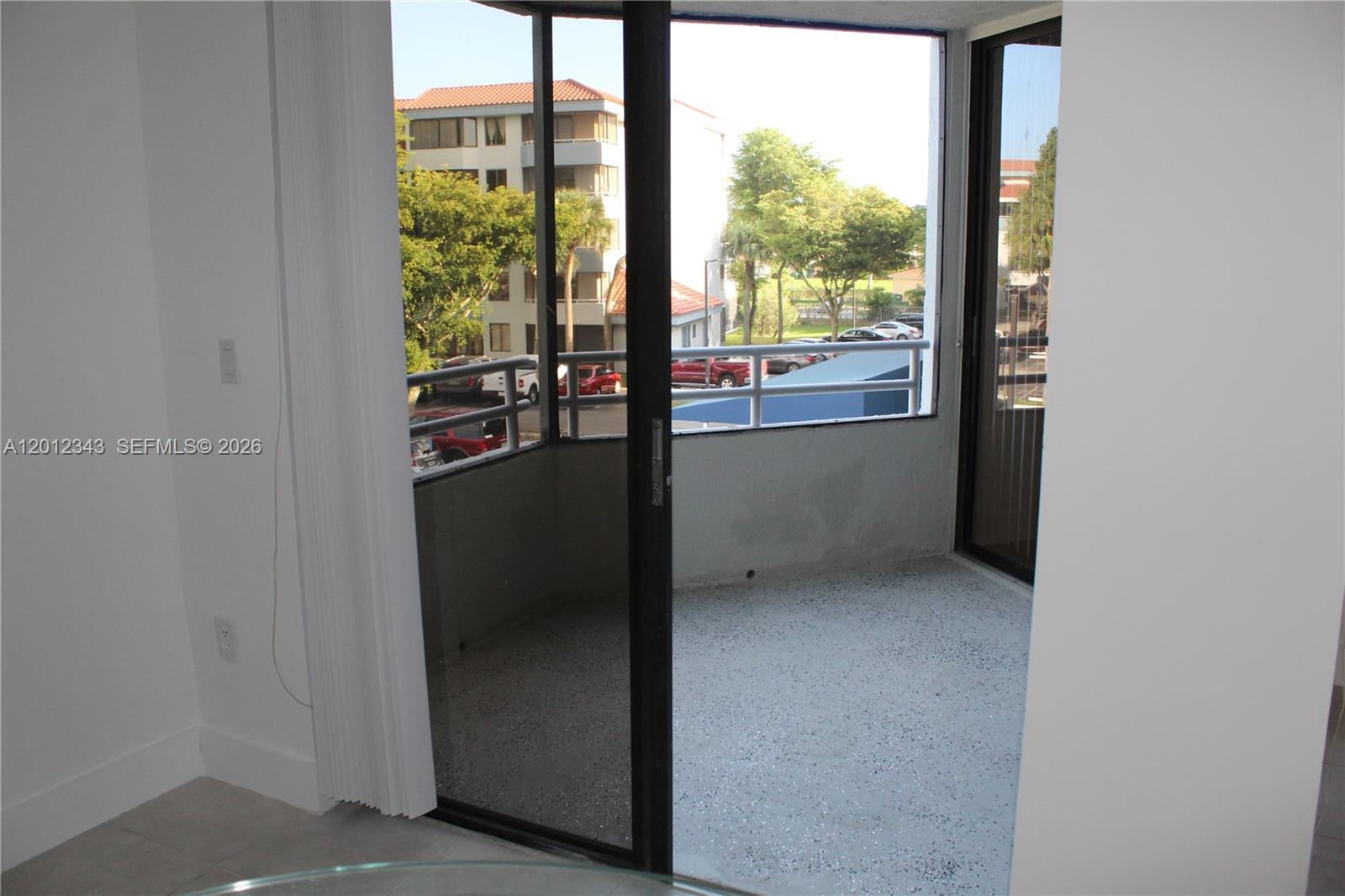 VERABELLA FALLS CONDO - Residential Lease