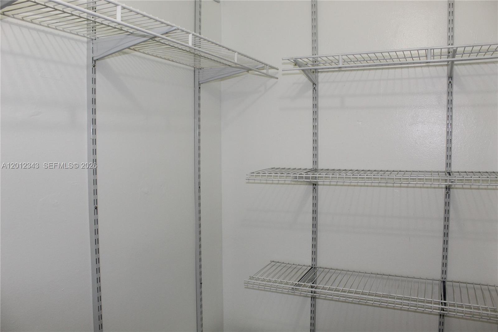 VERABELLA FALLS CONDO - Residential Lease
