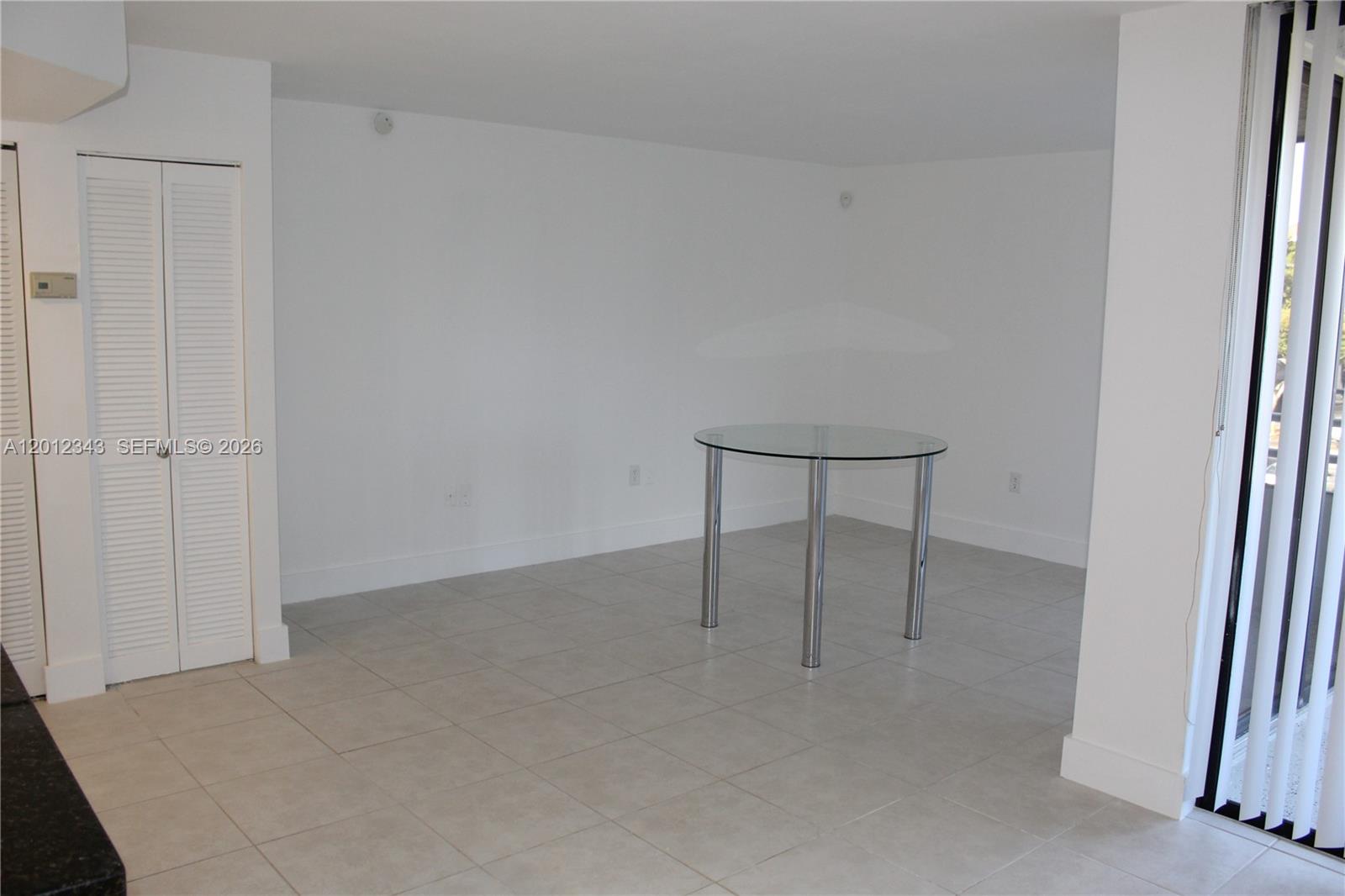 VERABELLA FALLS CONDO - Residential Lease