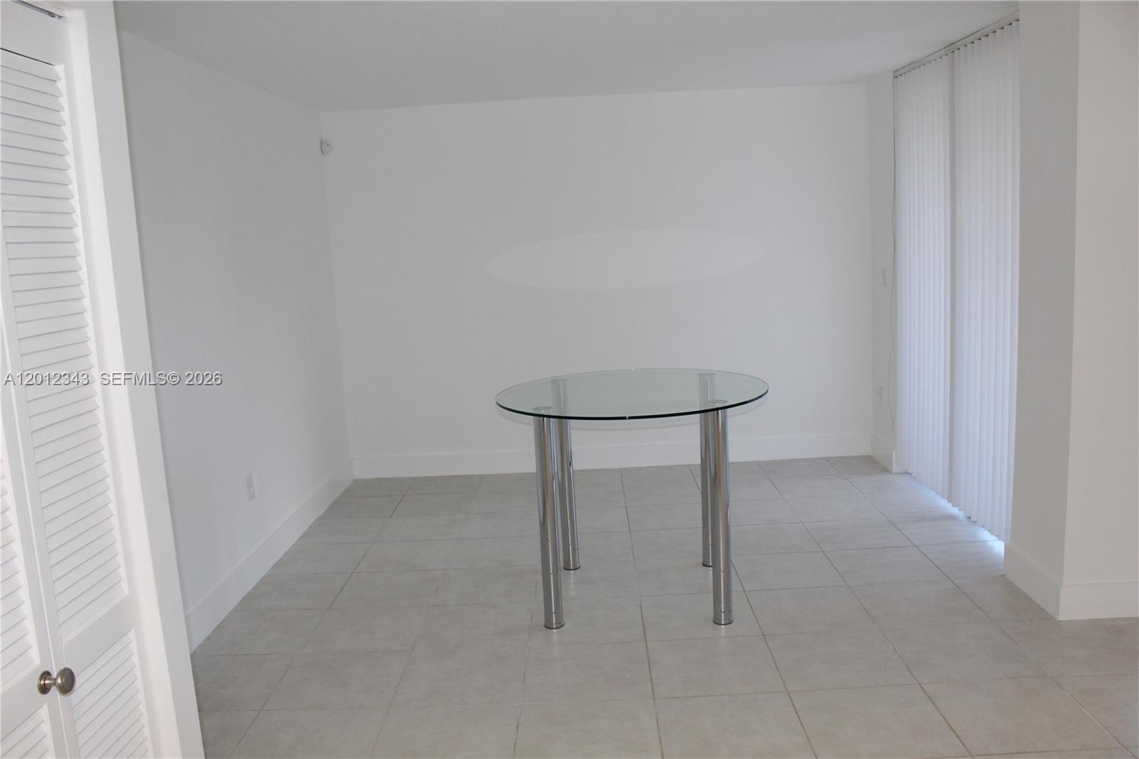 VERABELLA FALLS CONDO - Residential Lease