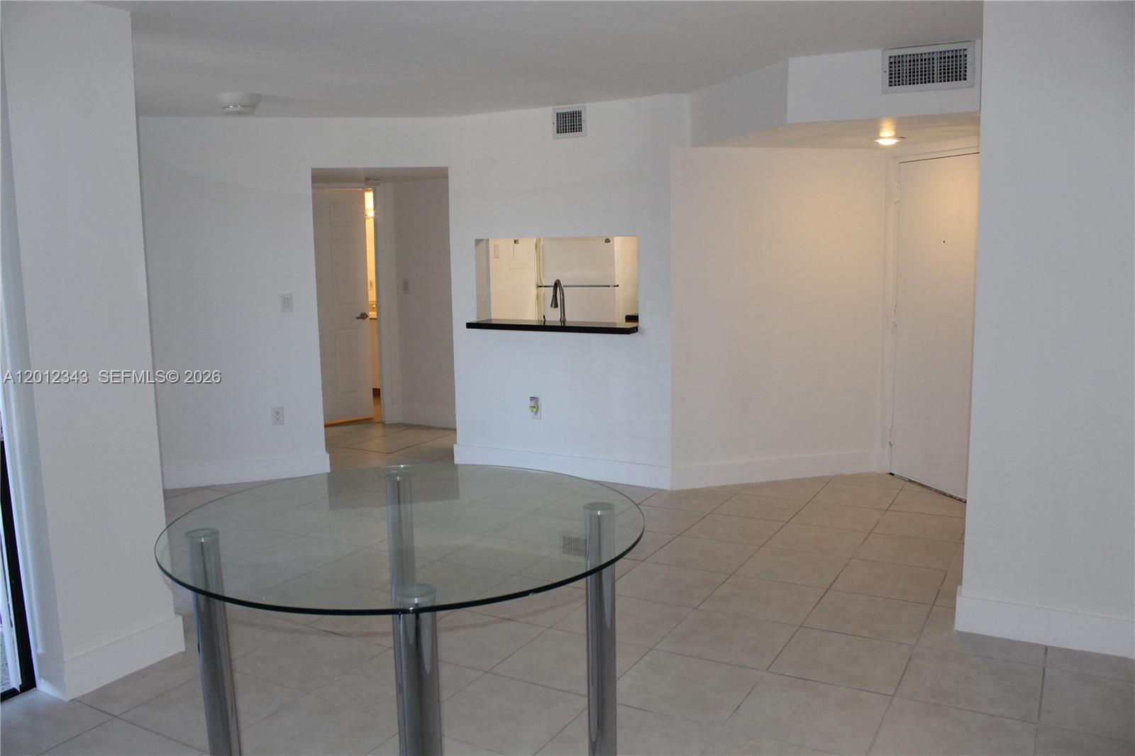 VERABELLA FALLS CONDO - Residential Lease