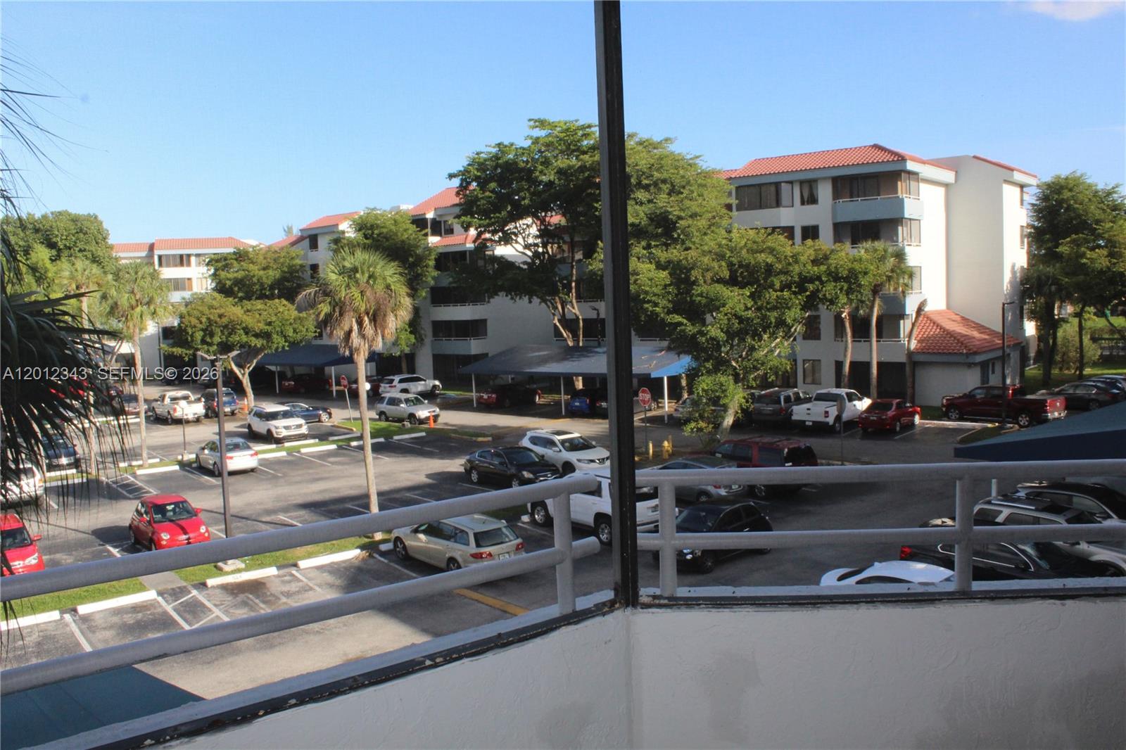 VERABELLA FALLS CONDO - Residential Lease