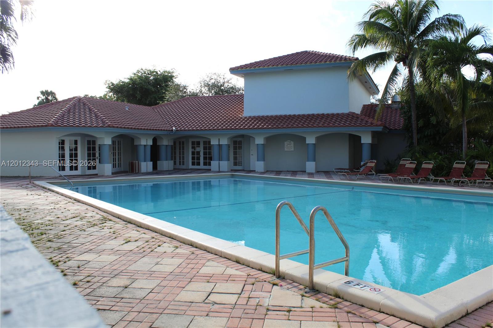 VERABELLA FALLS CONDO - Residential Lease