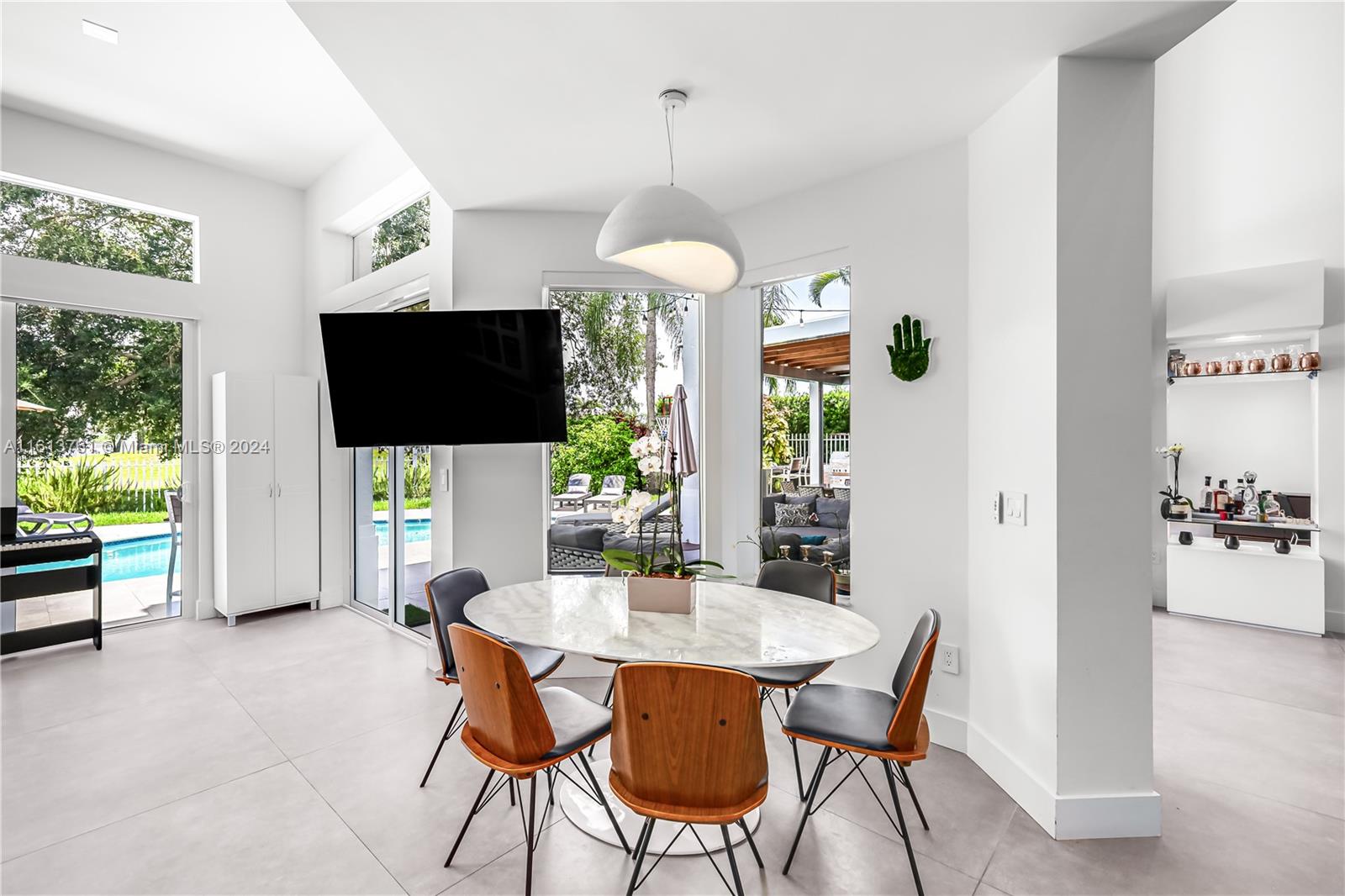 PRESIDENTIAL ESTATES SUB - Residential