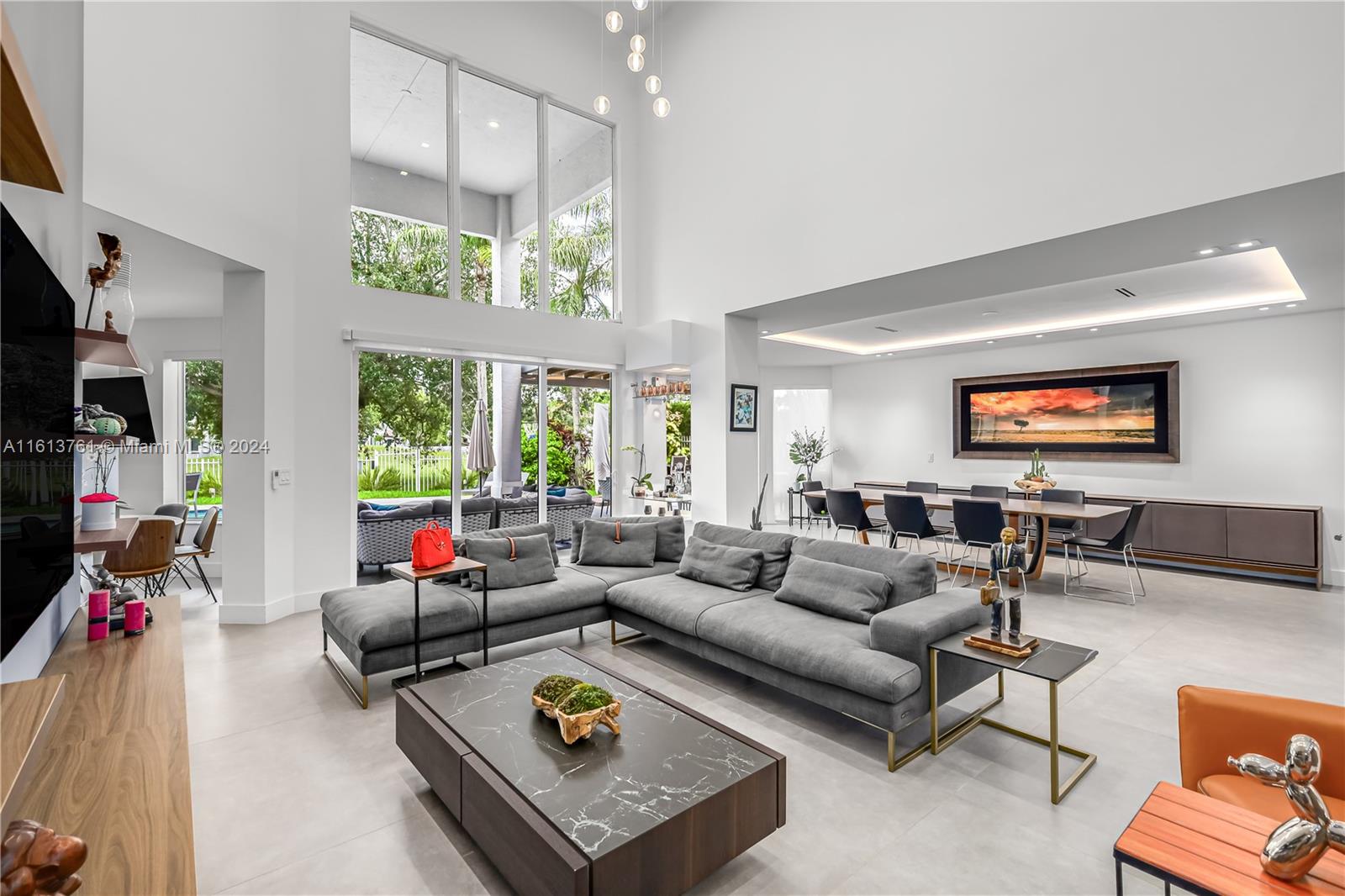 PRESIDENTIAL ESTATES SUB - Residential