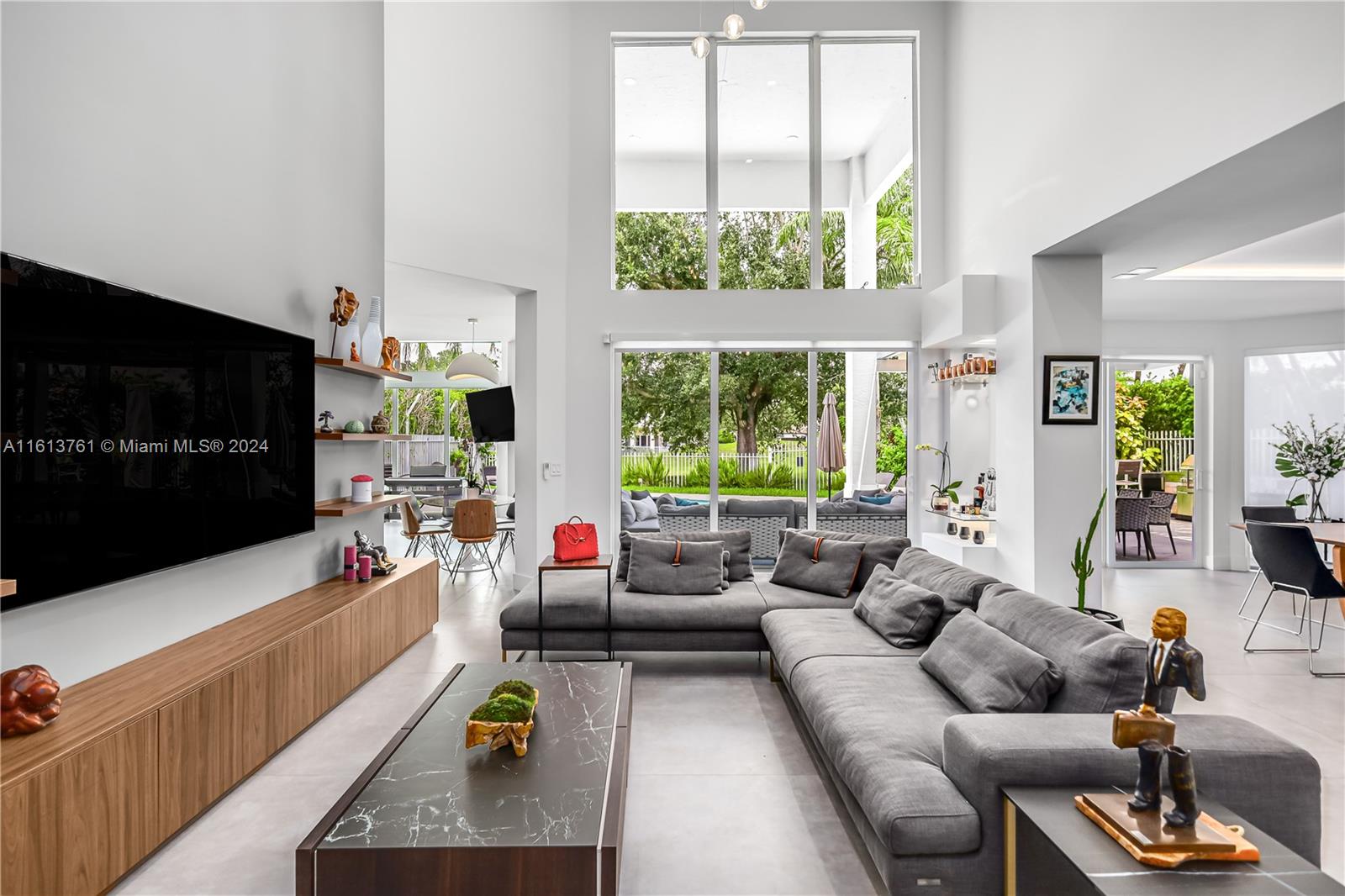 PRESIDENTIAL ESTATES SUB - Residential