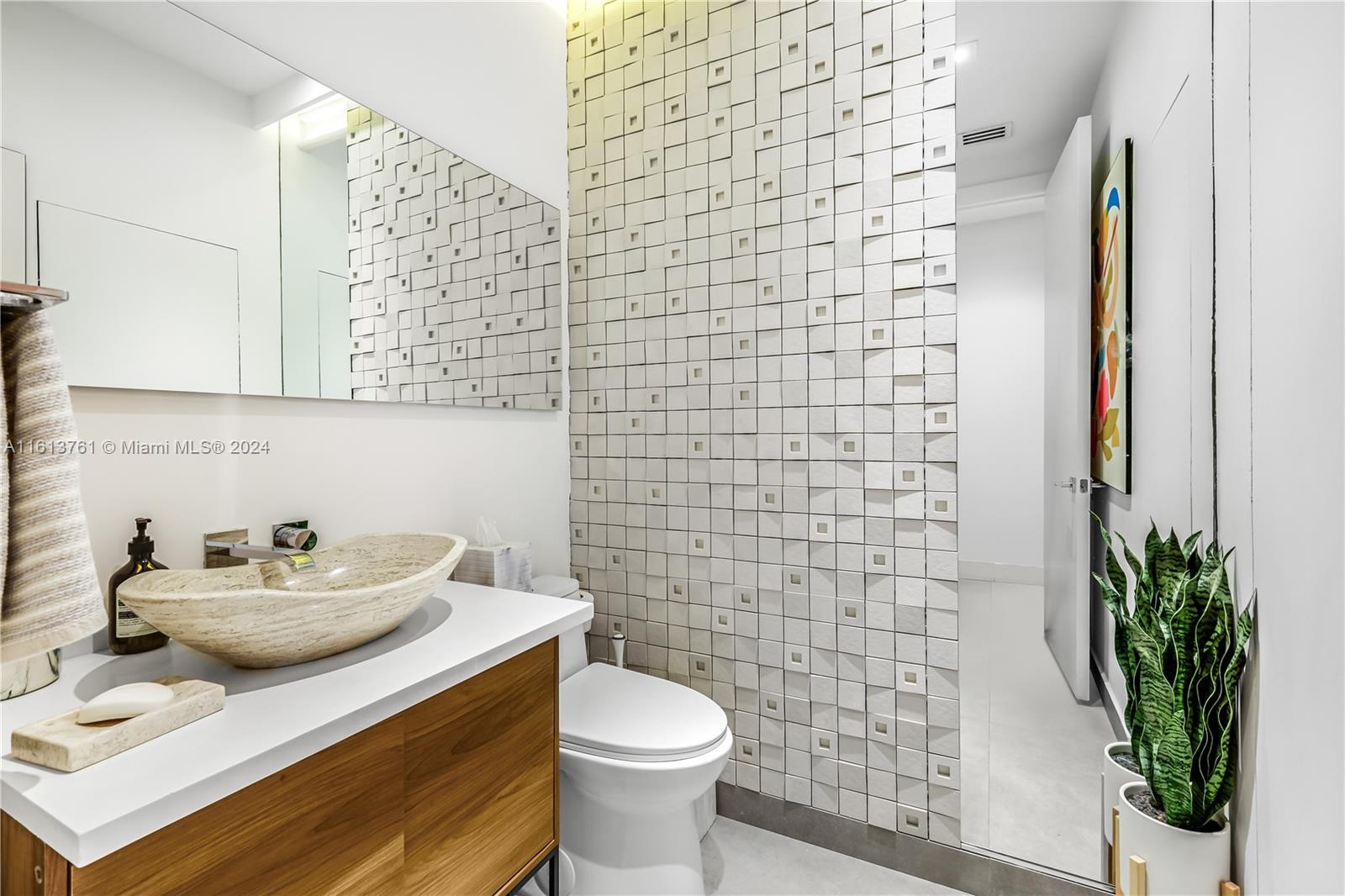 PRESIDENTIAL ESTATES SUB - Residential