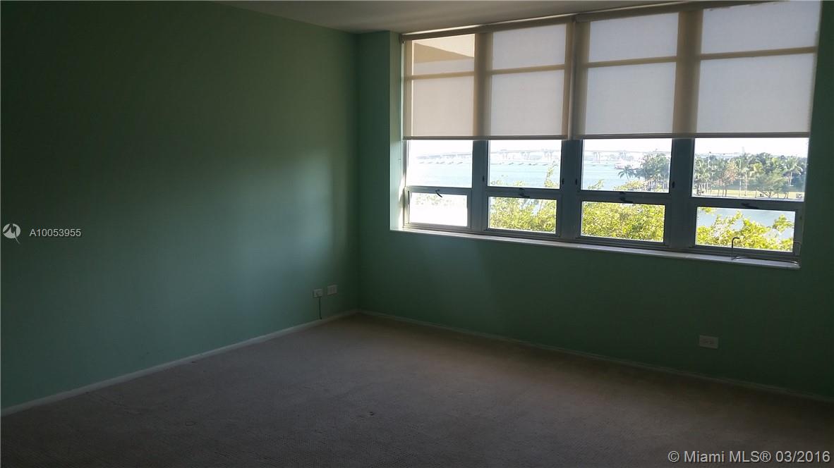 BISCAYNE 21 CONDO - Residential Lease