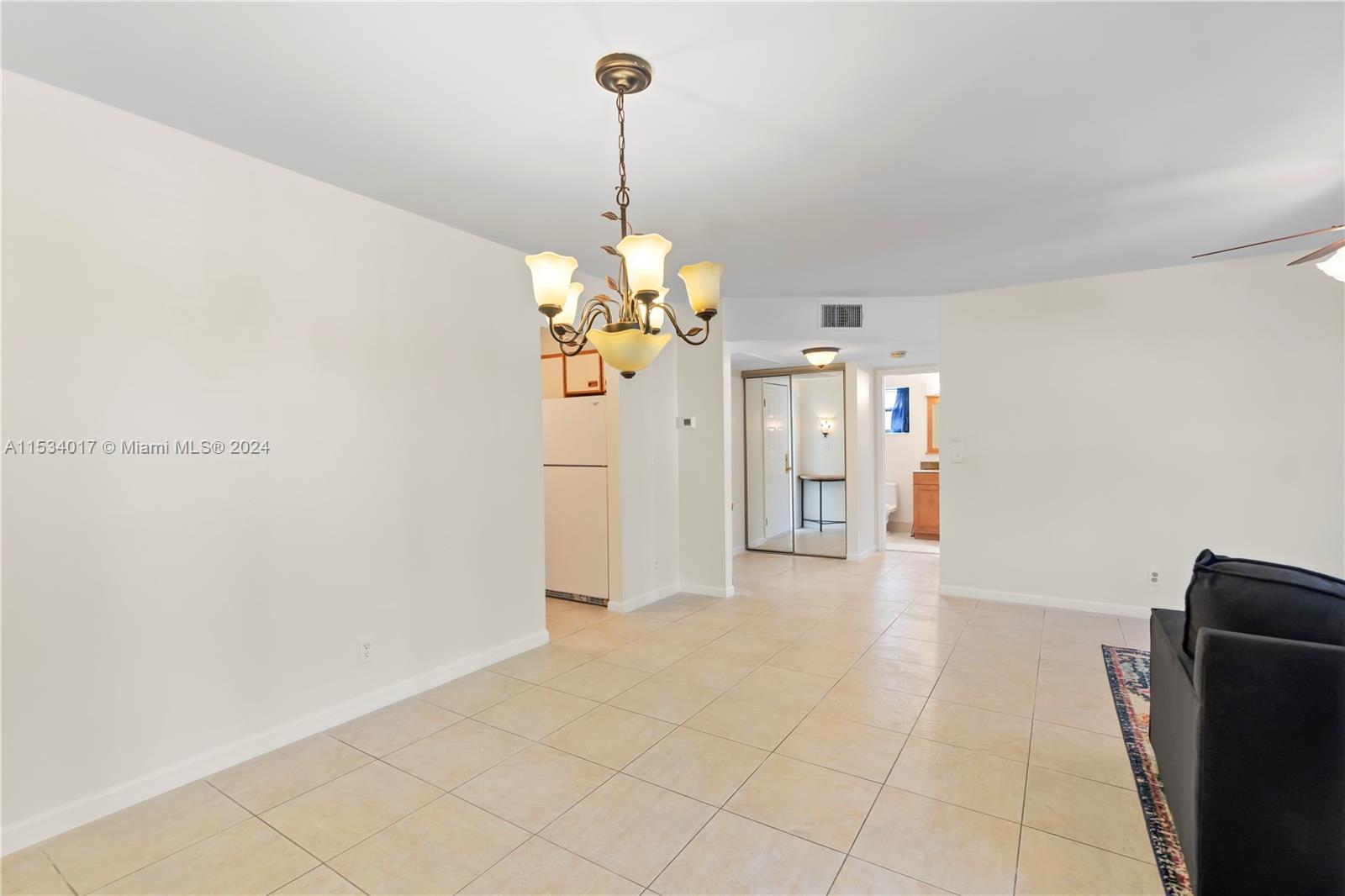 APPLEWOOD VILLAGE III-B C - Residential