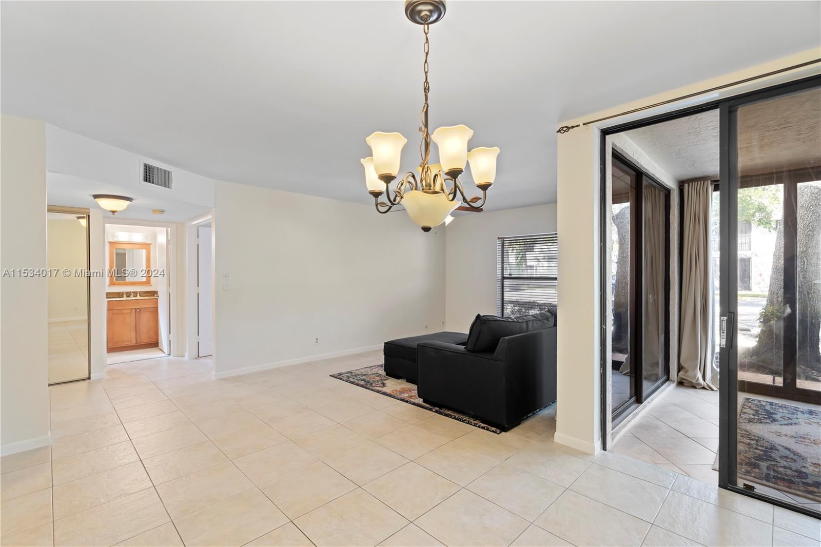 APPLEWOOD VILLAGE III-B C - Residential