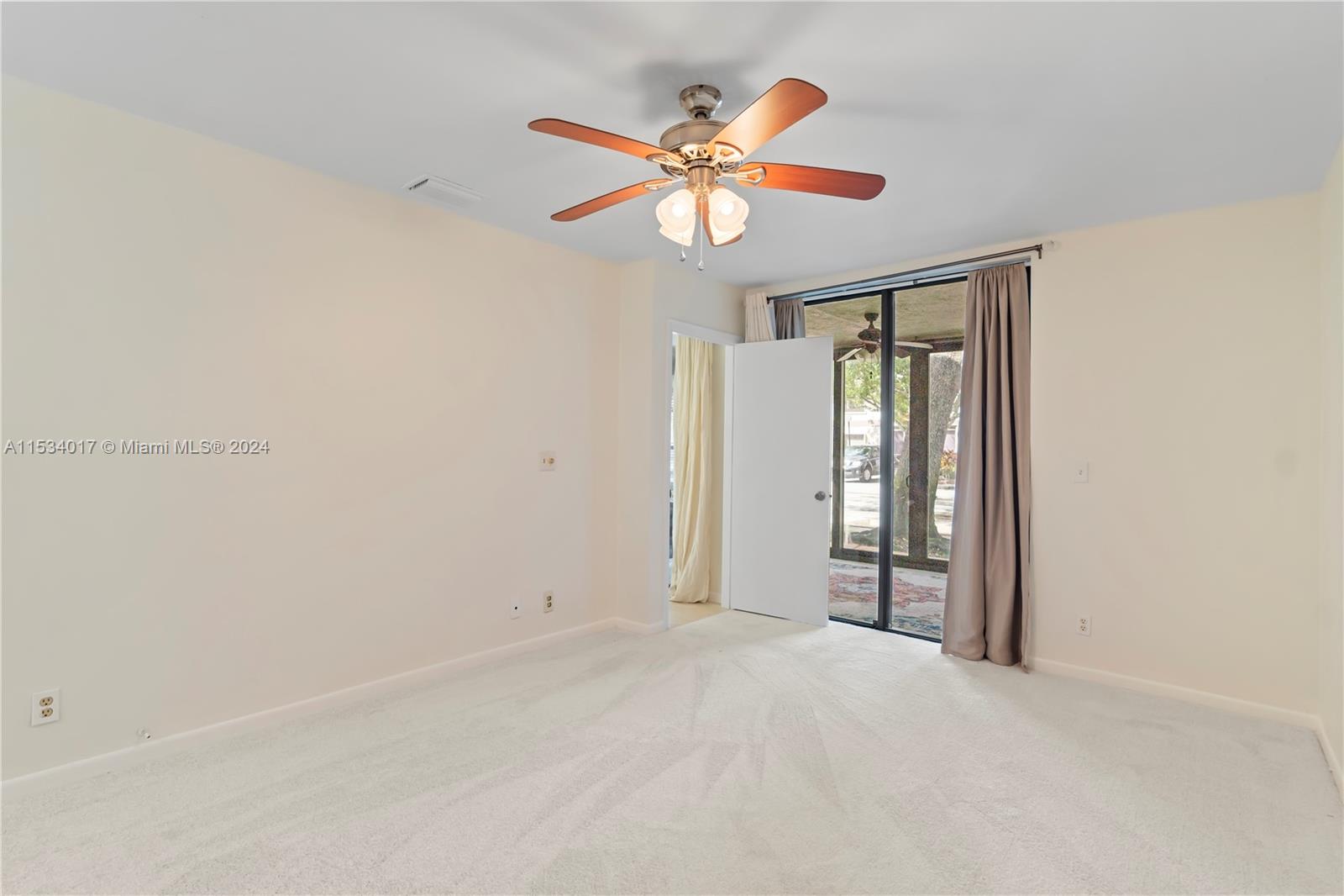 APPLEWOOD VILLAGE III-B C - Residential