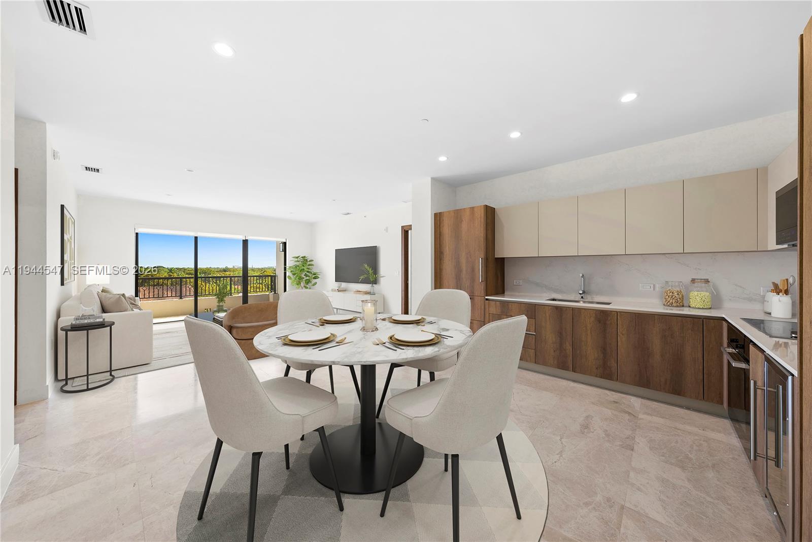 701 Valencia Ave 502