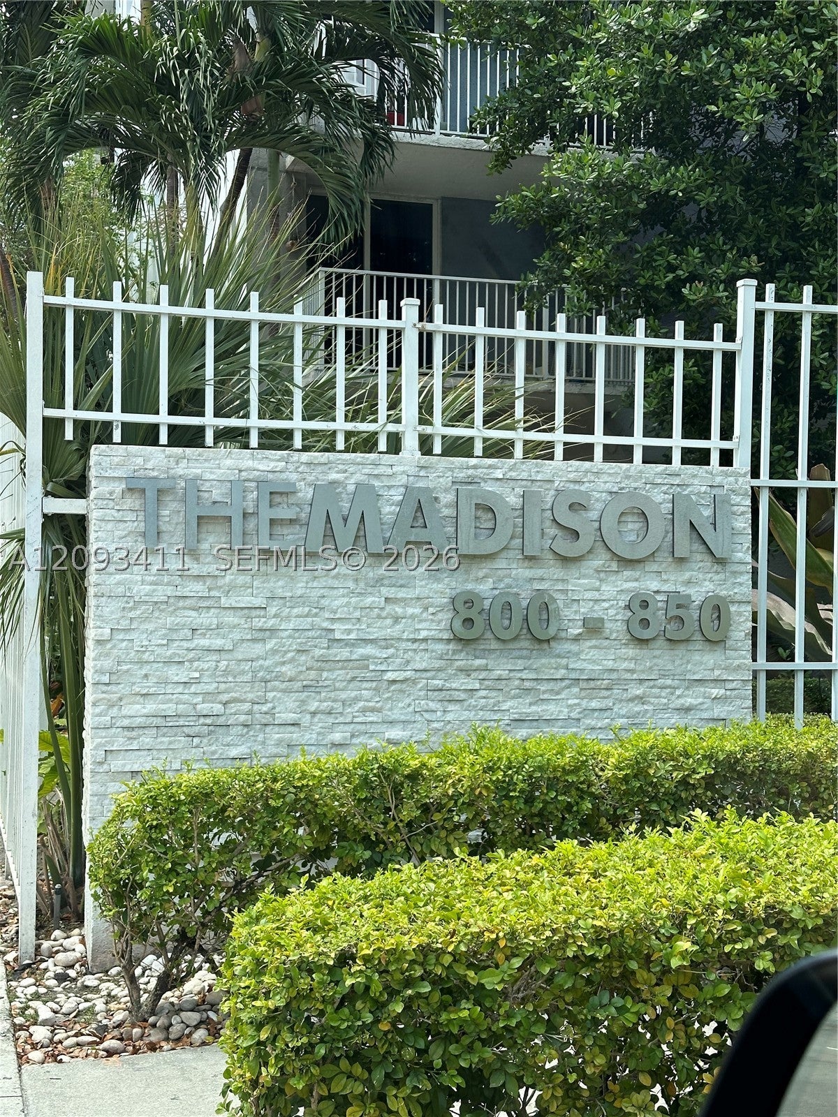 850 N Miami Ave W-2002